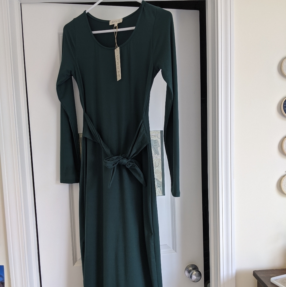 Roolee Poinsettia Tie Maxi - DarkGreen / S